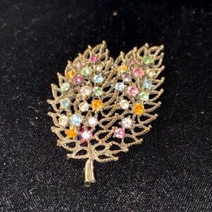 🍂 Vintage 60s Gold Leaf Brooch w/ Multicolor Rhinestones | Estate Find
